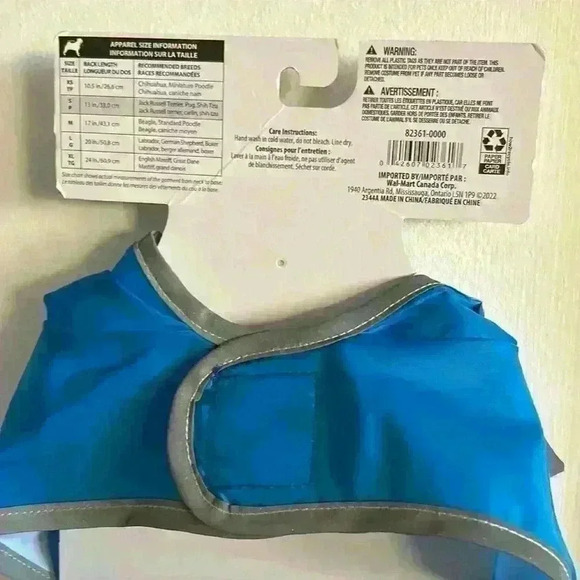 ❤️ BNWT Fetchwear Dog/Cat Shark Raincoat/Halloween Costume, Size S Blue - Picture 3 of 4